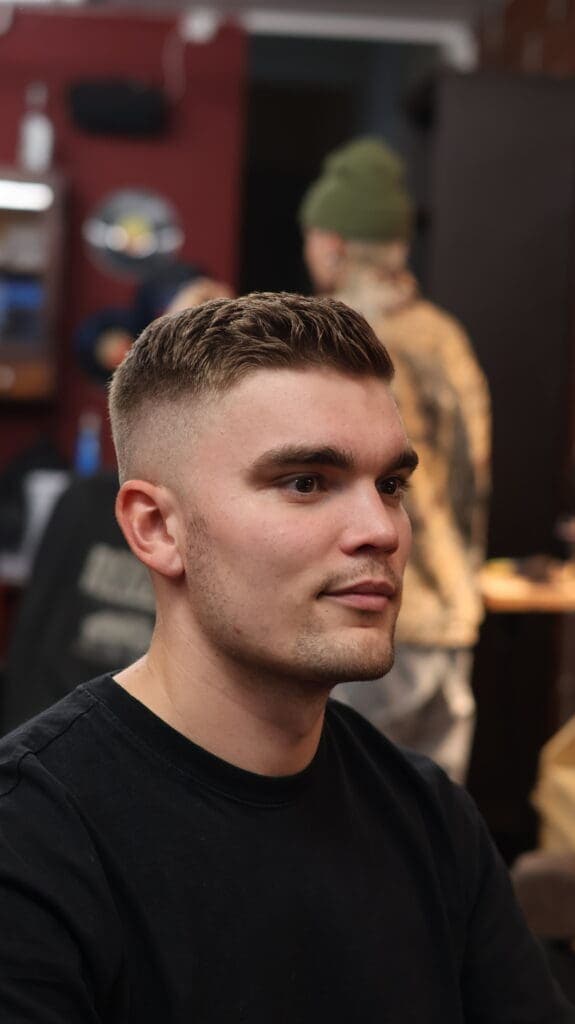 High skin fade hos Carlsens Barbershop Århus
