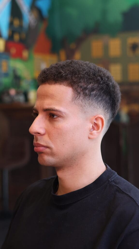 High skin fade hos Carlsens Barbershop Odense