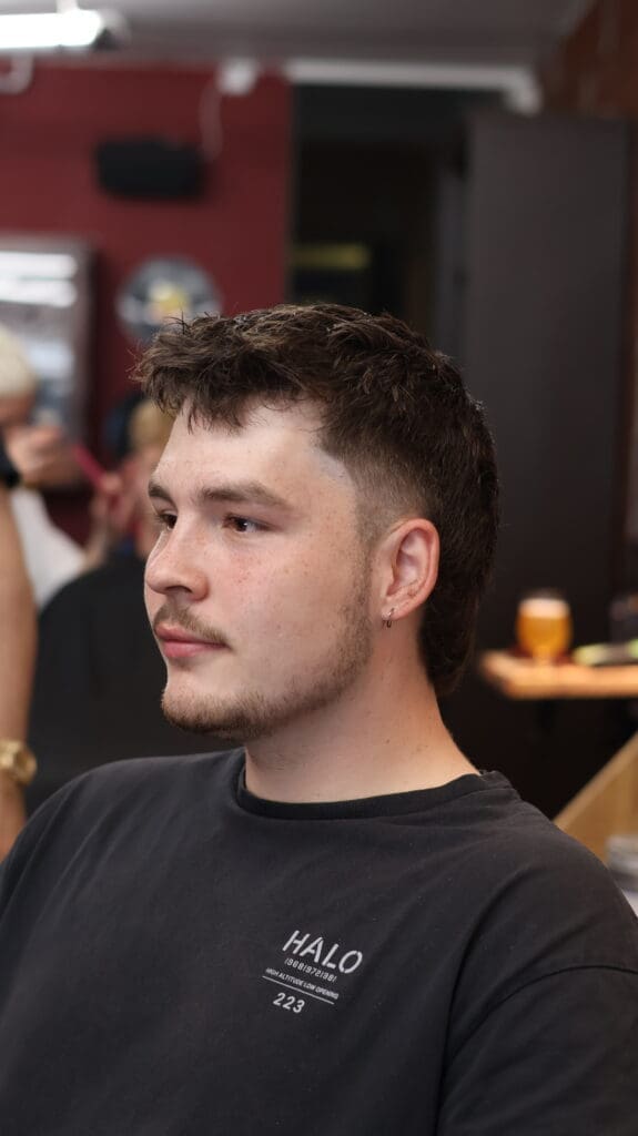 Mullet klippet hos Carlsens Barbershop Århus