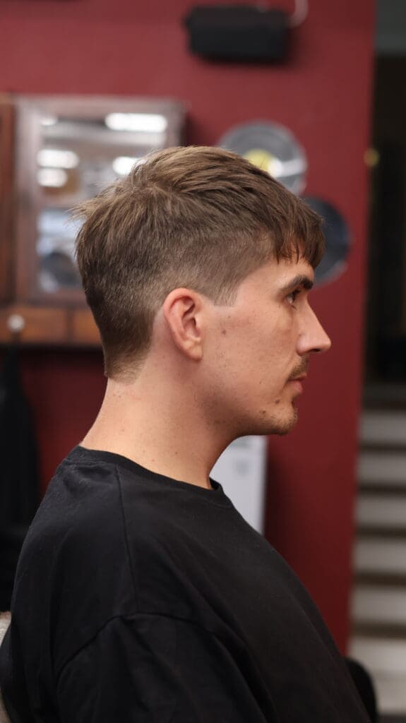 Taper fade klippet hod Carlsens Barbershop Århus