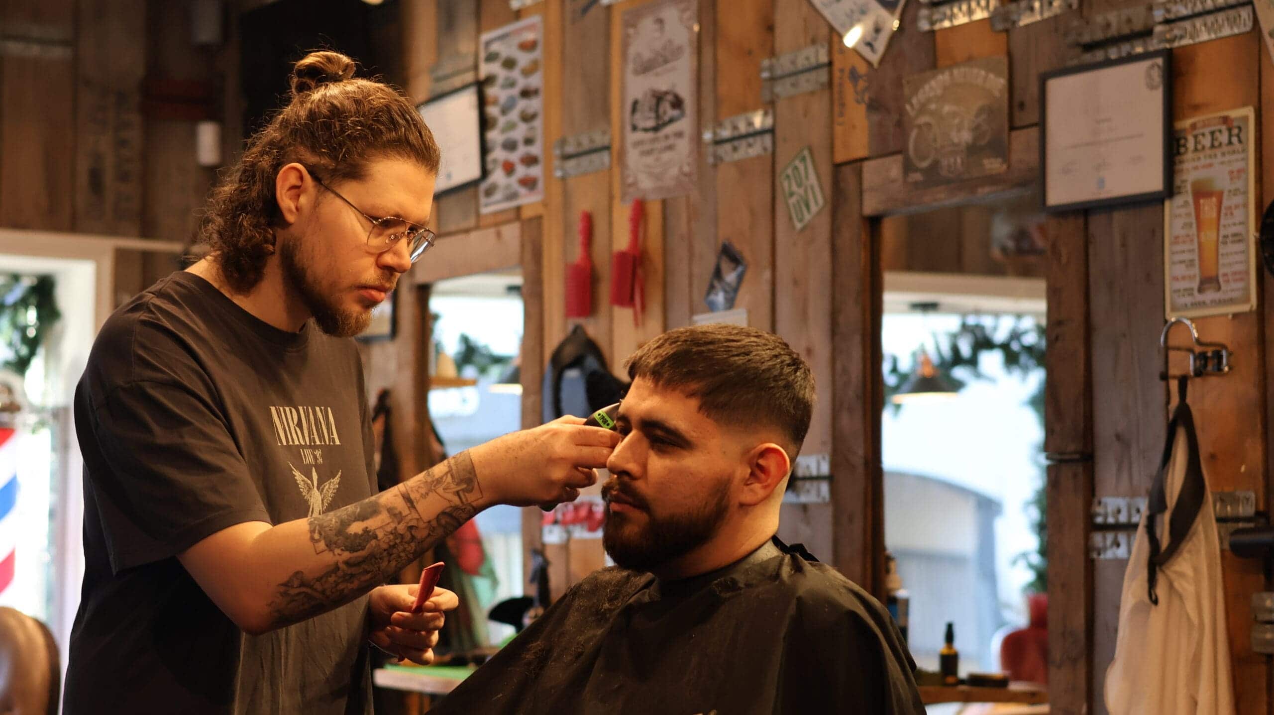 Carlsens barbershop Søndergade - Herrefrisør Odense